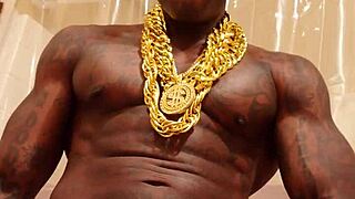 Hallelujah Johnson Worships Huge BBC