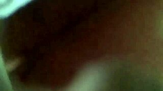 I was SPYING in the WC and saw some interesting things