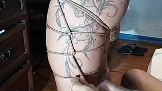 I'm Tying Up This Sexy Latina With a Big Ass