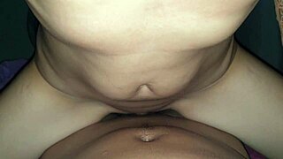 我观看亚洲情侣屁股性爱视频