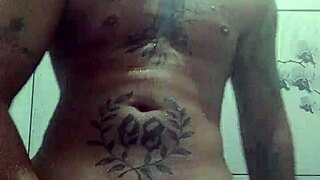 the curvy pornstar comes to hit the dick in your face