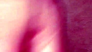 Hej, poglej Joey D-jevo gejevsko akcijo s strojem