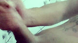 the curvy pornstar comes to hit the dick in your face