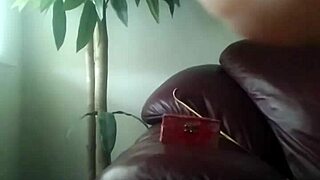 Hood Gay's Kinky Solo Butt Play