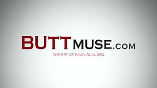 Nakupomanka Alexis Crystal si užívá dvojitou zábavu v lingerie