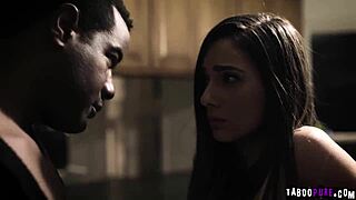 tyler knight stretches jaye summers wet pussy wide