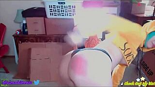 Alexa Kitten dances and masturbates on cam nights 😊