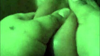 جلسة كسر كرات مع صفع ومعصرة قوية