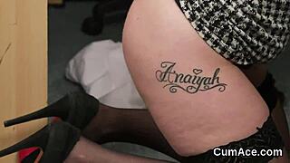 That spicy model is sucking and swapping cum!