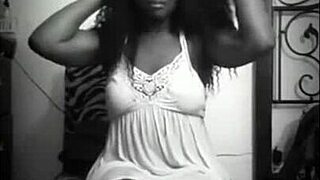 dancing to jamie foxx ft marsha ambrosius freakin me