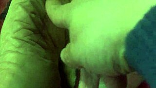 Elizabeth's dirty feet and soles in amateur fetish 😏