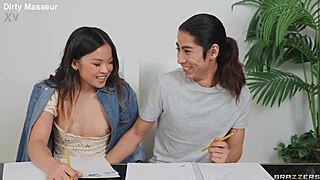 Измеряем с Марикой Хасе и Лулу Чус в горячем действии! 🔥