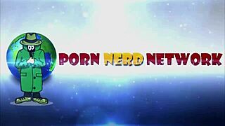 Asian pussy gets wet in threesome session