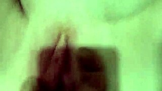 sexy red head orgasms from fingering