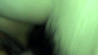 Itchy ass gets cum in pussy!