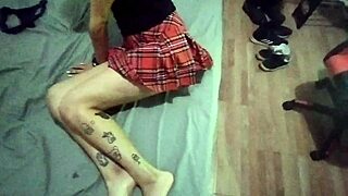 me follo a la nena mas rica de la facultad