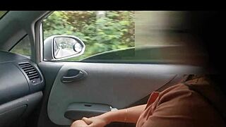 Risky public sex with that asian milf