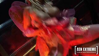 Dominants Jamie and Victoria Teach Naive Luna Luxx How to Dominate Partners