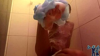 Gravei Meu Banho Pro Colega De Trabalho Tarado Gostar