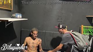 Photographer hits on hetero client, leads to anal licking?