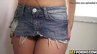 scarlett sawyer is a hot body amateur teen