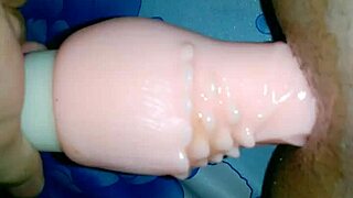 I fuck that gay vietnamese thot.