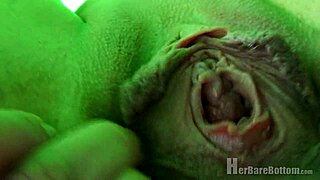 brooks flower fondle