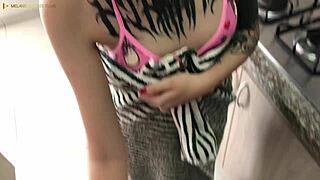 Latina Pays Technician With Body Flashing!