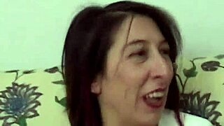 amateur anal with virgin ass fingering... wow! 😲