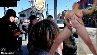 Masturbating gilf tourist, wanna see my erotic video art?