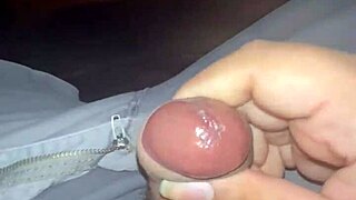 Masturbate Small 18+ Dick Solo Session