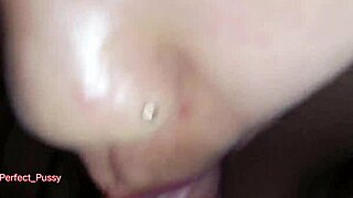 Hot Indian Girl SCREAMS During Creampie and Dirty Talk!