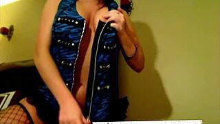 slow shake of that perfect ass arouses me