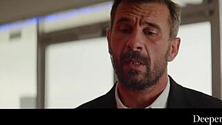 Ryan, a daring actress, pushes boundaries in a manual exploration scene