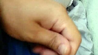 just jerkin it to amateur gay bj action