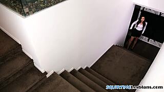 Classy Dyke Squirts During Elegant Sapphic Threesome