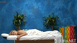 진짜 마사지 해줄까