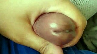 just jerkin it to amateur gay bj action