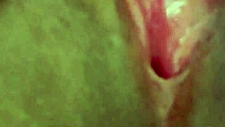 Indian babe rubs her slutty cunt before work