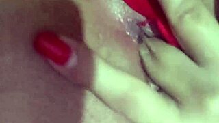 Latina Girl Masturbates Her Vagina in Detailed Lesbian-Inspired Session