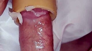 Venus suck machine intensely sucks twink's big ass and cock