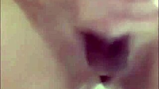 Shemale with Big Cock Masturbates to Huge Cumshot