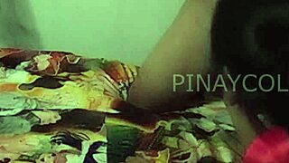 Filipino maid gives satisfying oral pleasure to employer
