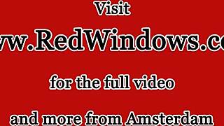 آه، أقسم إن هالداعرة الهولندية اللي لعقت كسها في ثلاثي خلتني مليانة من المني