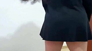 Beautiful Brown-Eyed Novinha in Lingerie Sensualizing