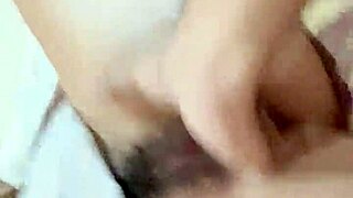 Penetrando Y Dedeando A Mi Hijastra Se Viene A Chorros