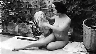 Wonderful World Of Vintage Photography Women.