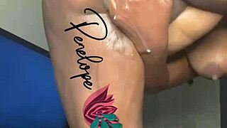 PLAY TIME WITH PENELOPESQUIRTS IN EBONY SOLO MASTURBATION