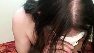 Masturbacion aura, what are you doing there?