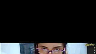 Webcam Girl 25 Shares Her Latina Teen Moments